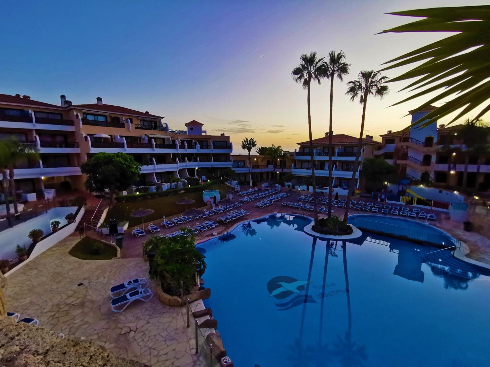 Strelitzia Apartment - Ocean View & Heated Pool Сан-Мігель-де-Абона Екстер'єр фото